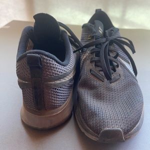 Nike zoom strike 3/$20